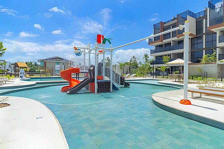 Beira-mar com restaurante, academia e recreação