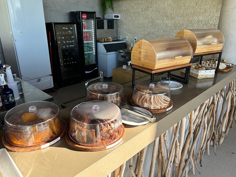Beira-mar com restaurante, academia e recreação