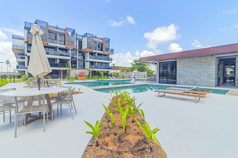 Apê 2 quartos beira-mar c/ restaurante e recreação