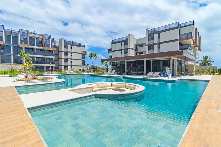 Apê 2 quartos beira-mar c/ restaurante e recreação