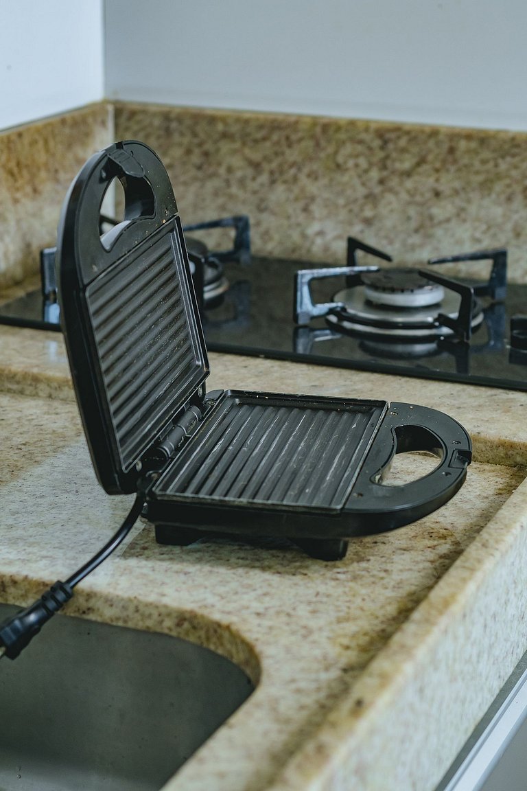 Apê aconchegante a 50m do mar