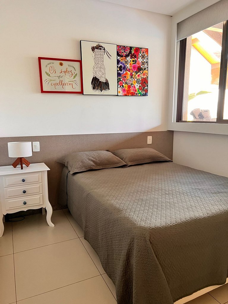 Bangalô exclusivo com serviço e piscina privada