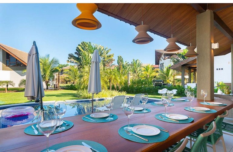 Bangalô exclusivo com serviço e piscina privada