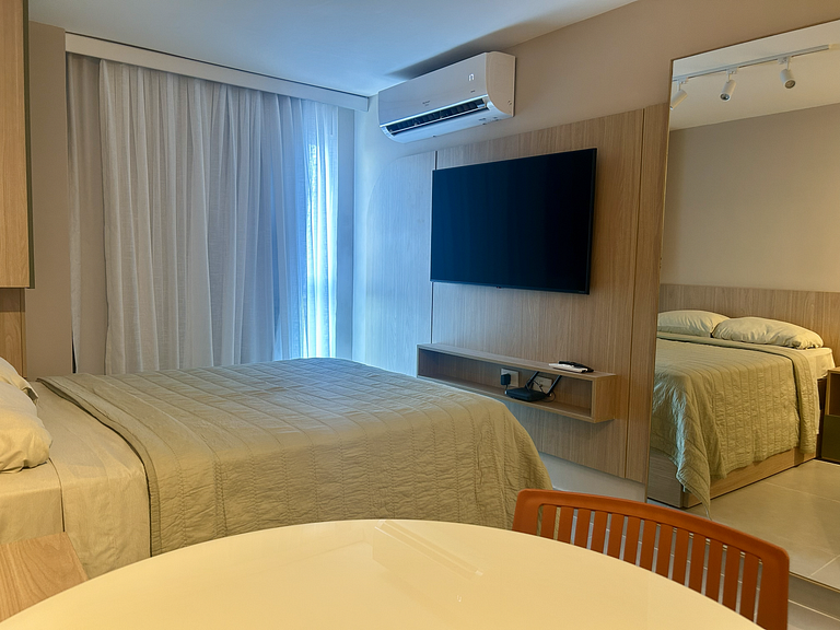 Estúdio com vista mar e piscina no rooftop