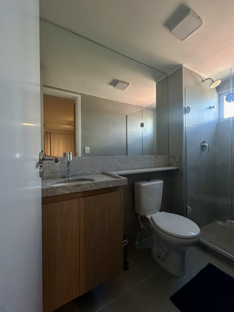 Estúdio com vista mar e piscina no rooftop