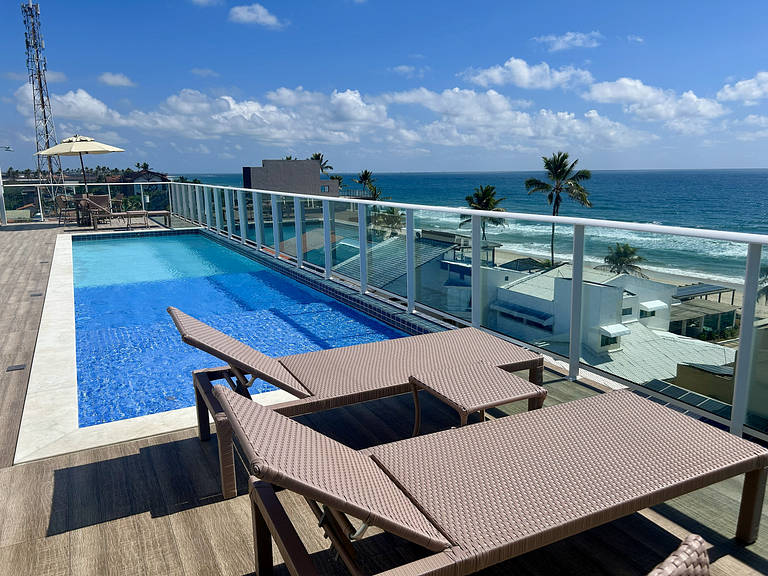 Estúdio com vista mar e piscina no rooftop