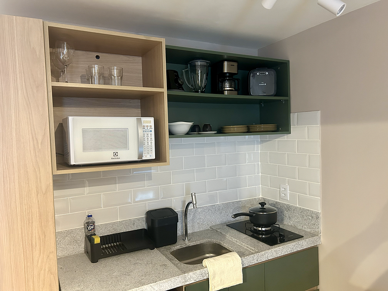 Estúdio com vista mar e piscina no rooftop