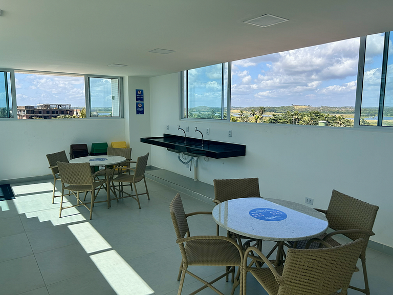 Estúdio com vista mar e piscina no rooftop