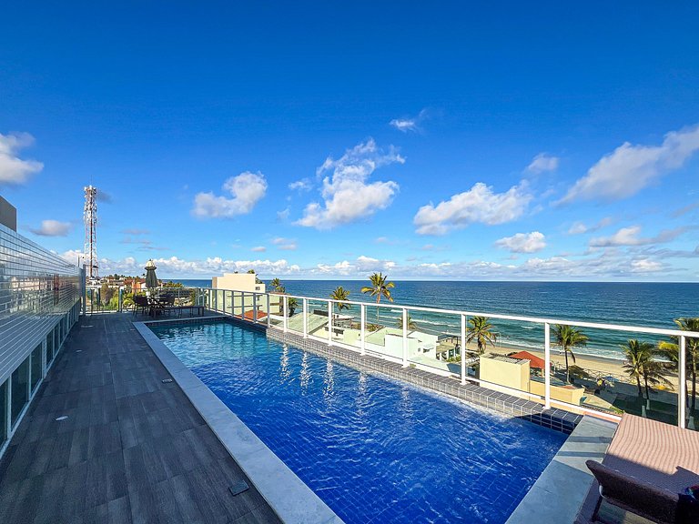 Estúdio com vista mar e piscina no rooftop