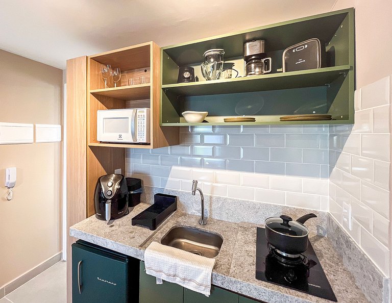 Estúdio com vista mar e piscina no rooftop