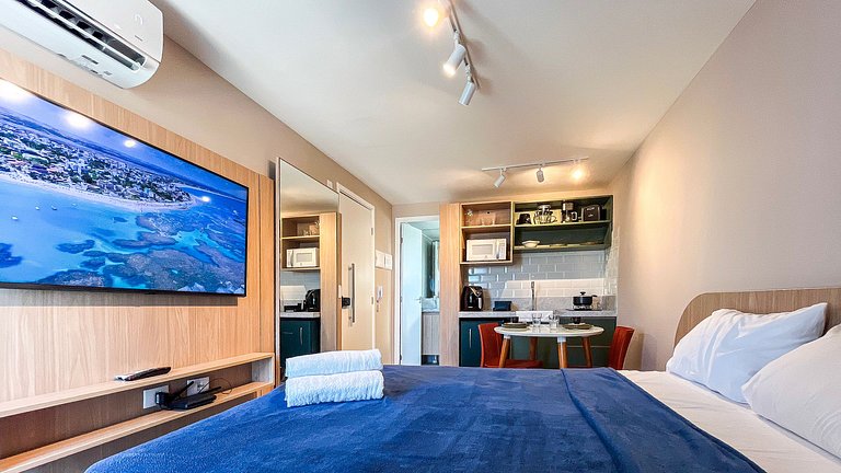 Estúdio com vista mar e piscina no rooftop