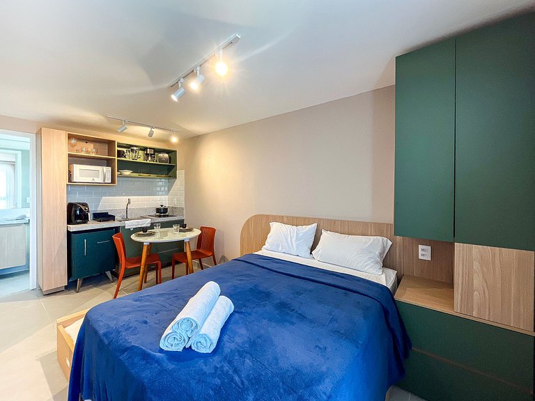 Estúdio com vista mar e piscina no rooftop