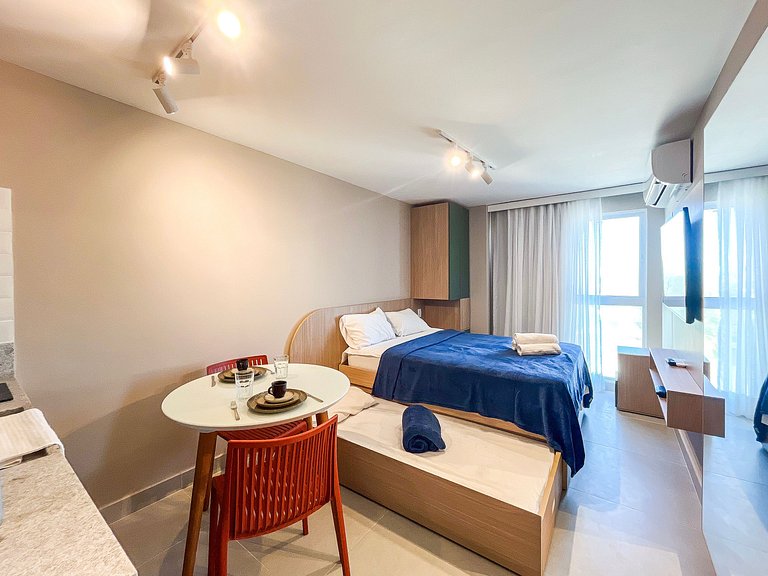 Estúdio com vista mar e piscina no rooftop