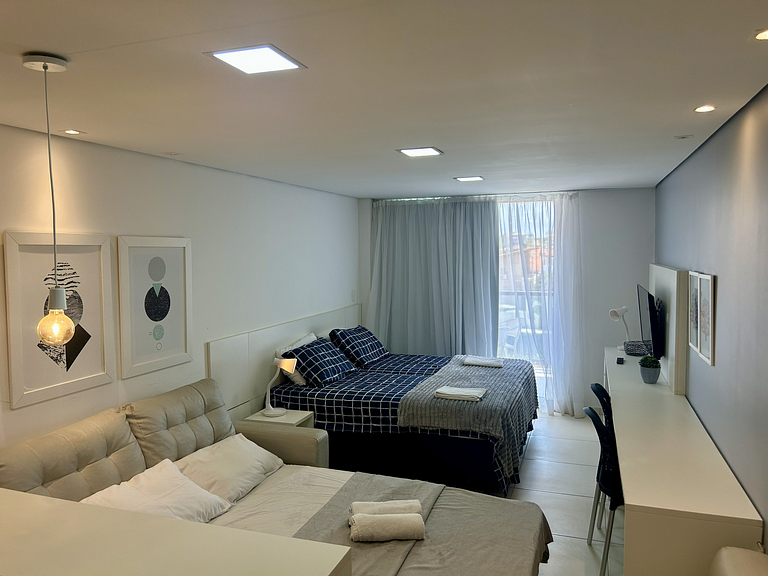 Studio aconchegante c/ vista piscina