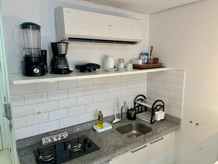 Studio aconchegante c/ vista piscina