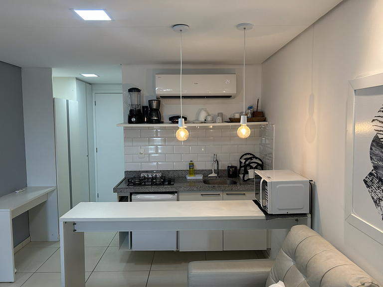 Studio aconchegante c/ vista piscina