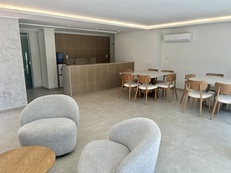 Studio a 200m do mar com infraestrutura completa