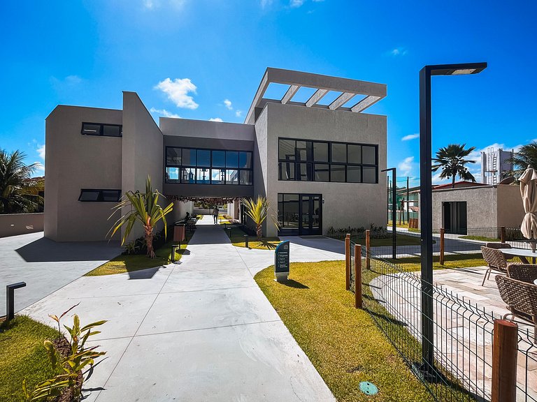 Pé na areia no melhor da Praia dos Carneiros