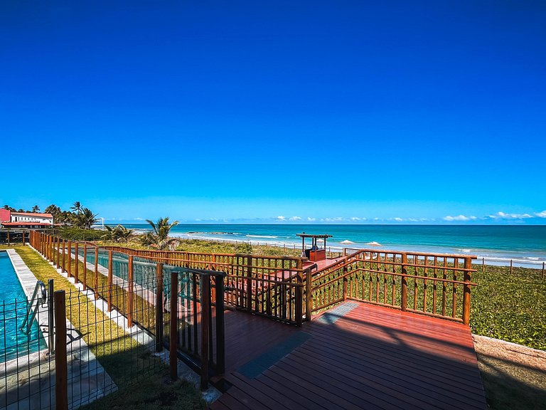 Pé na areia no melhor da Praia dos Carneiros
