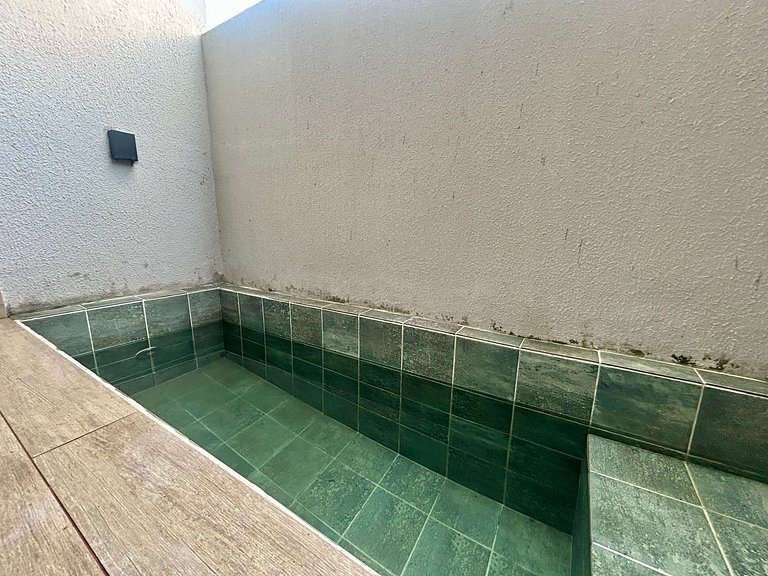 Studio com jacuzzi privativa na Praia do Cupe