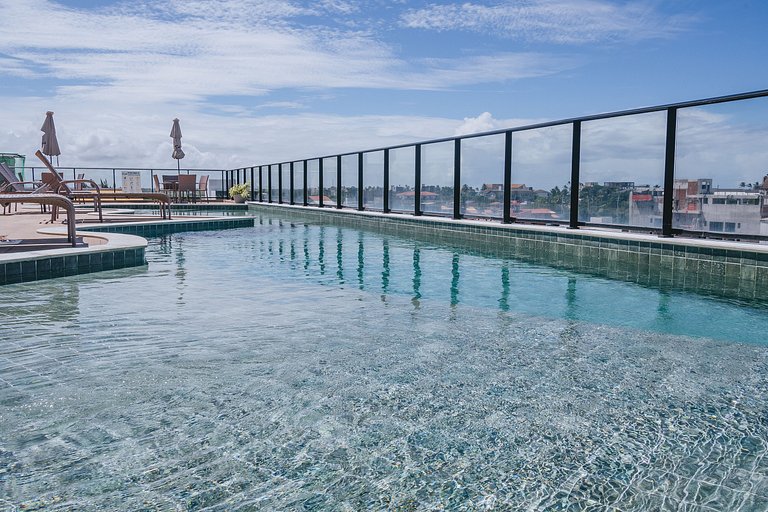 Estúdio moderno c/ piscina no rooftop no centro