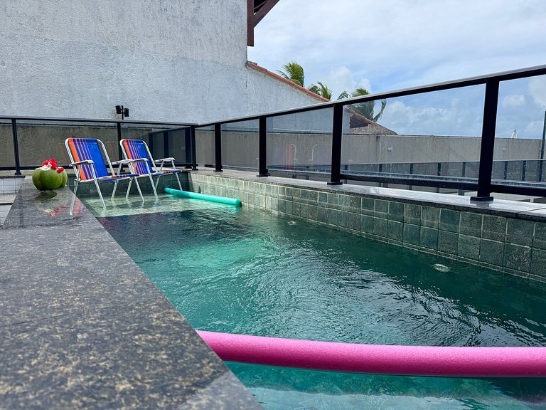Flat beira-mar com piscina em Porto de Galinhas