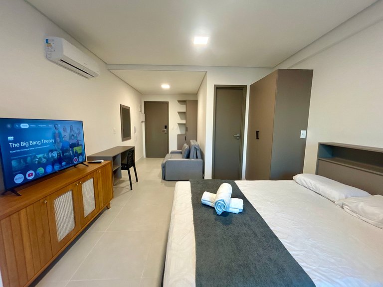 Studio novo em Boa Viagem | Piscina no rooftop