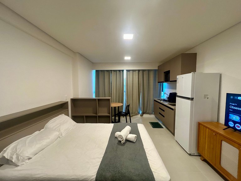 Studio novo em Boa Viagem | Piscina no rooftop