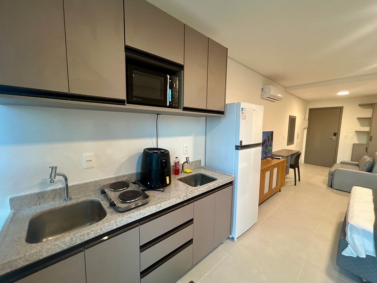 Studio novo em Boa Viagem | Piscina no rooftop