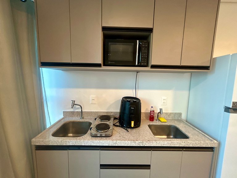 Studio novo em Boa Viagem | Piscina no rooftop