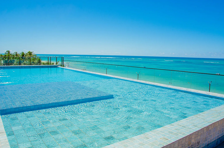 Studio beira-mar nas piscinas naturais Tamandaré
