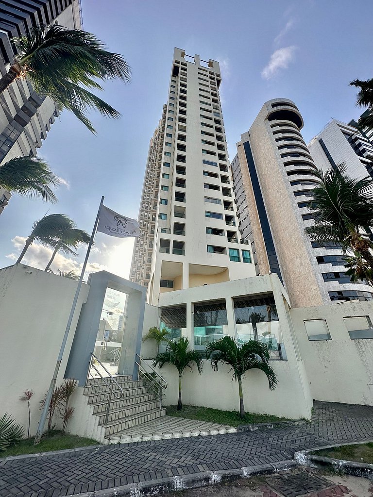 Studio beira-mar com piscina na praia de Piedade